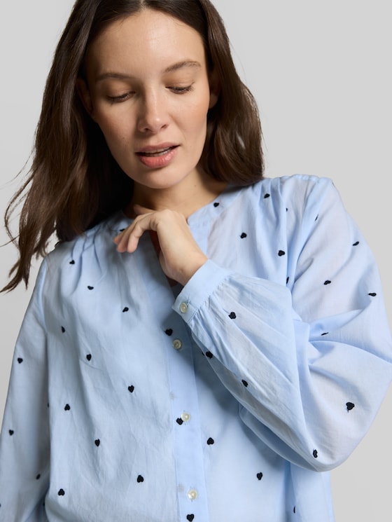 Blouse with heart embroidery - blue heart design