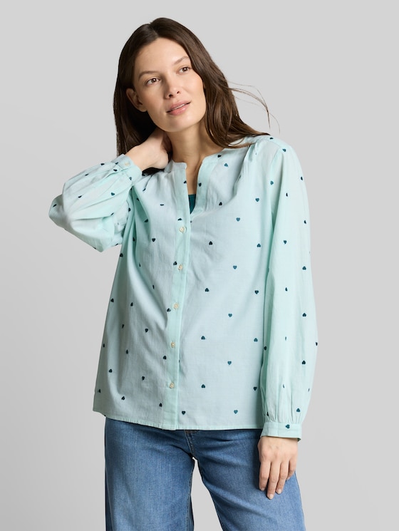 Blouse with heart embroidery - blue haze heart design