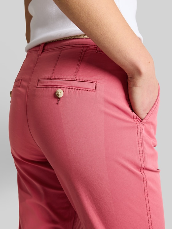 Slim-fit chinos with belt - cozy pink