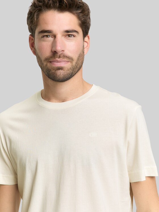 T-shirt with embroidered logo - Gardenia White