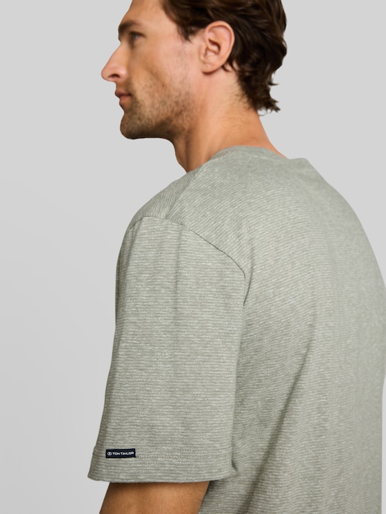 T-shirt with a fine striped pattern - shadow olive fine stripe