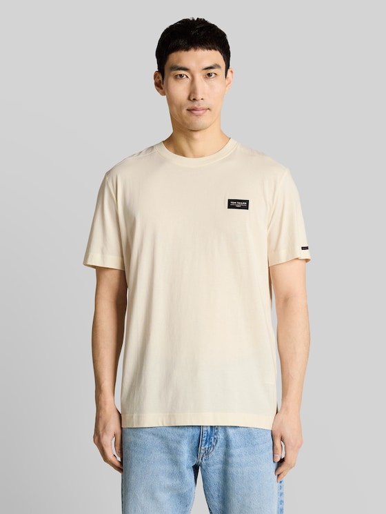 Cotton T-shirt with logo badge - Gardenia White