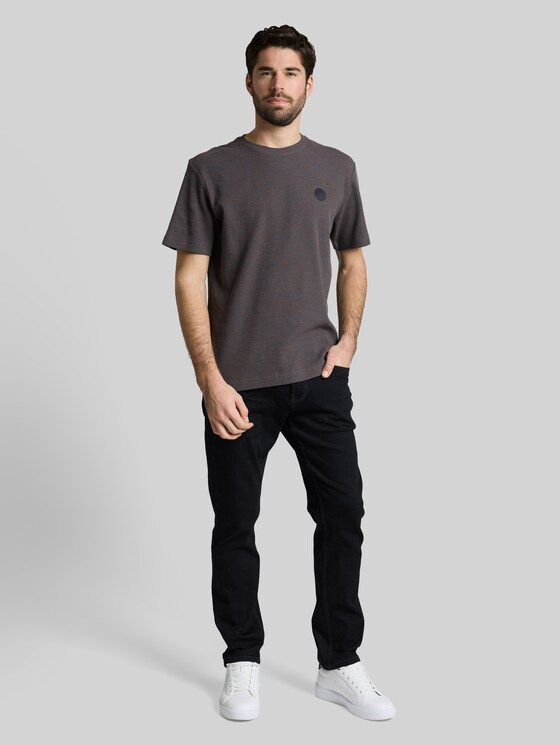 T-shirt with a waffle texture - grey orange waffle inject