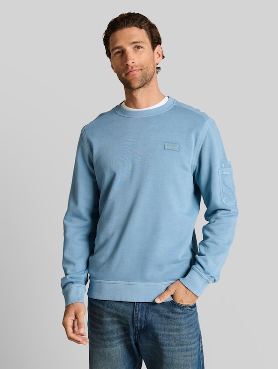 Sweatshirt with sleeve pocket - mountain spring blue