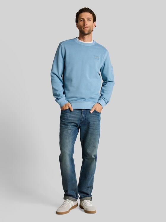 Sweatshirt with sleeve pocket - mountain spring blue