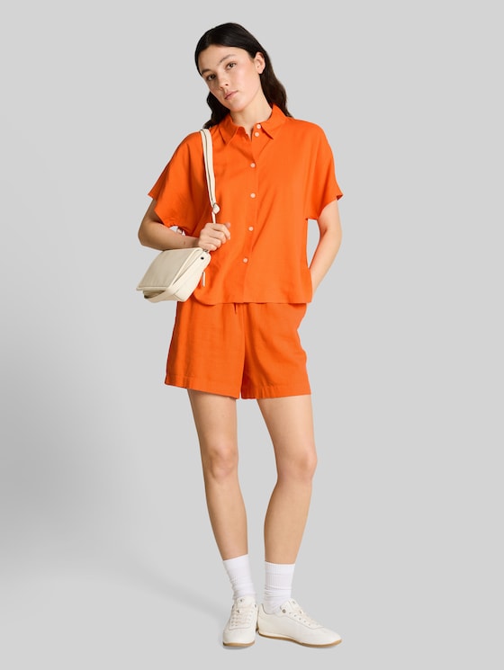 Loose-fit shorts with linen blend - Fiery Orange