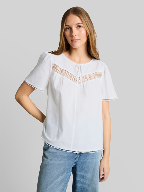 Blouse with crochet details - White