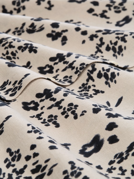 Boxy-fit blouse with linen blend - beige black flower print