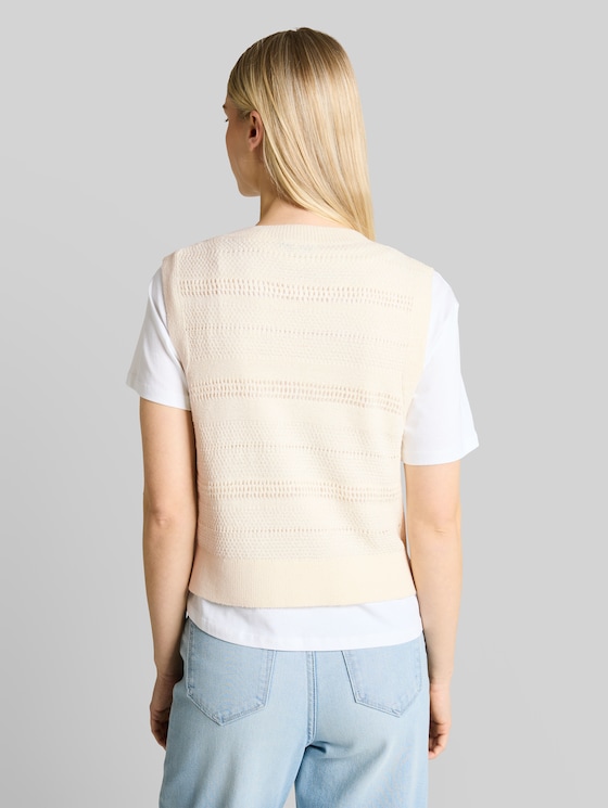 Jumper with perforated pattern - Gardenia White