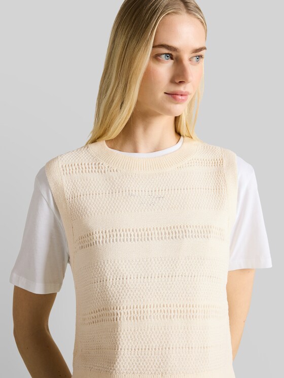 Jumper with perforated pattern - Gardenia White