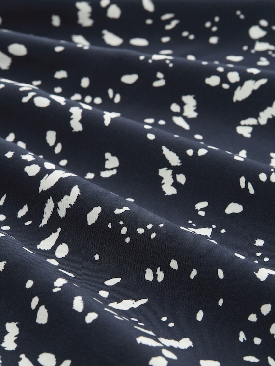 T-shirt in a mix of materials - navy dot