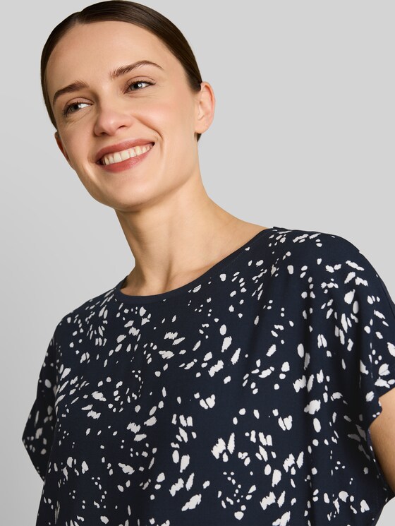 T-shirt in a mix of materials - navy dot