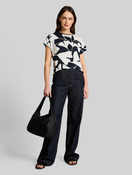 T-shirt in a mix of materials - big navy ginkgo