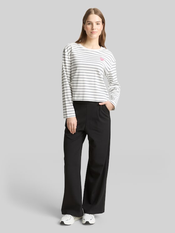 Boxy fit long-sleeved shirt with heart embroidery - off white navy stripe