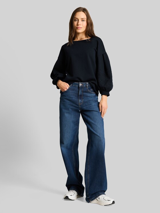 Boxy sweatshirt with eyelet embroidery - sky captain blue