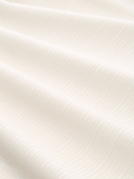Slim-fit long-sleeved top with ribbed texture - off white