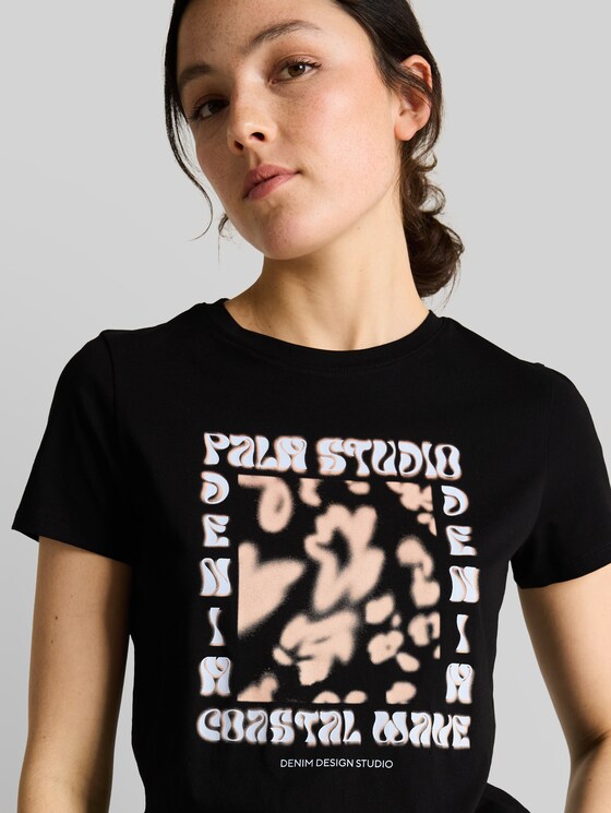 Printed T-shirt - deep black