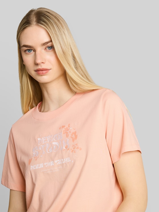Loose fit T-shirt with embroidery - Orange Parfait
