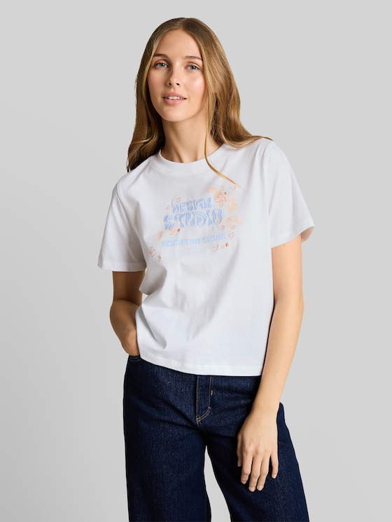 Loose fit T-shirt with embroidery - White