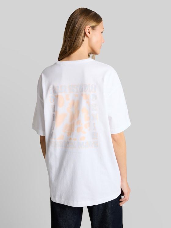 Oversized T-Shirt with back print - White