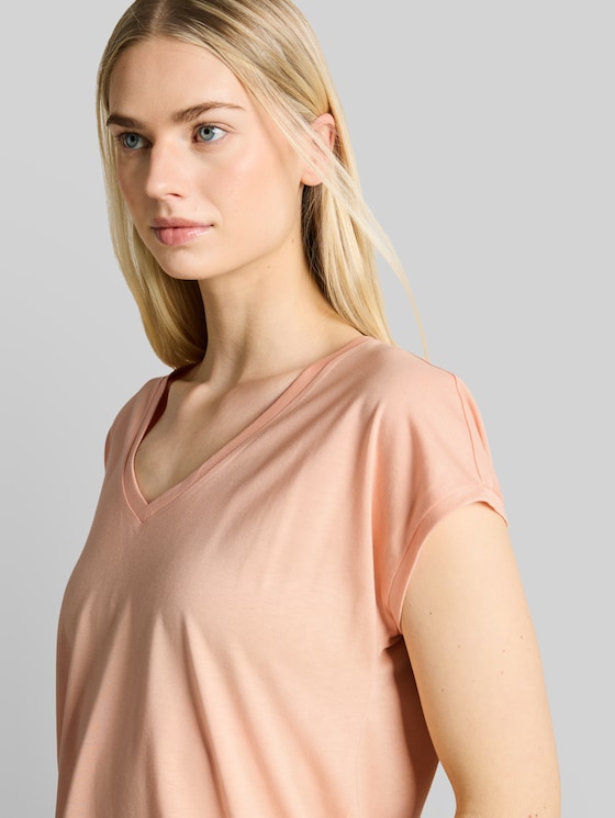 T-shirt with V-neck - Orange Parfait