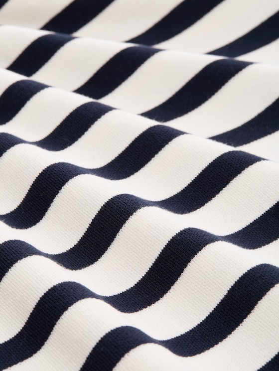 Striped knitted jumper - white sky blue knit stripe