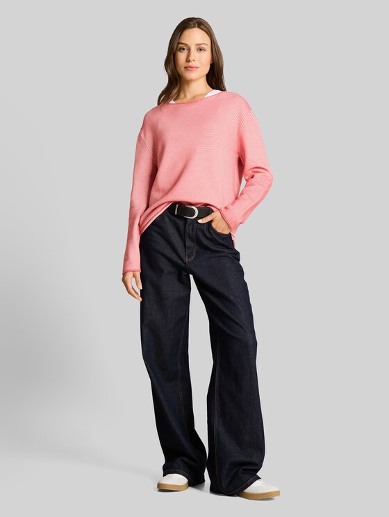 Cotton knitted jumper - coral white structure stripe