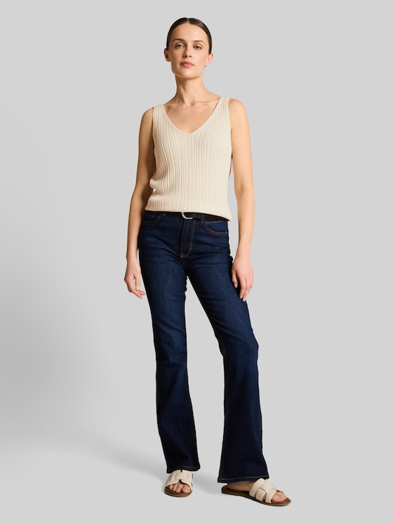 Knitted top with V-neck - Dove White