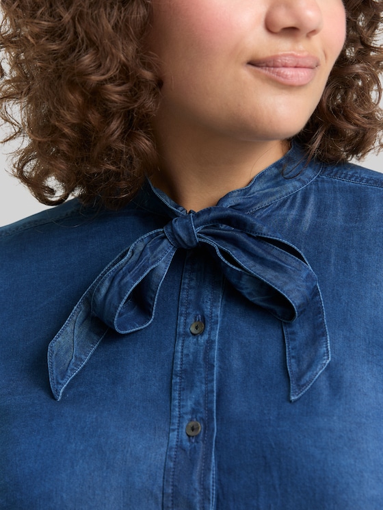 Plus Size - Blouse with bow detail - blue denim dark wash