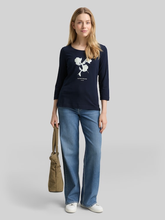 Long-sleeved shirt with a print - sky captain blue