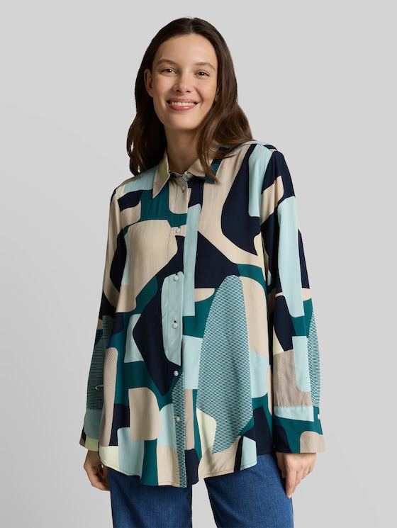 Loose fit blouse with bow details - abstract stripe print