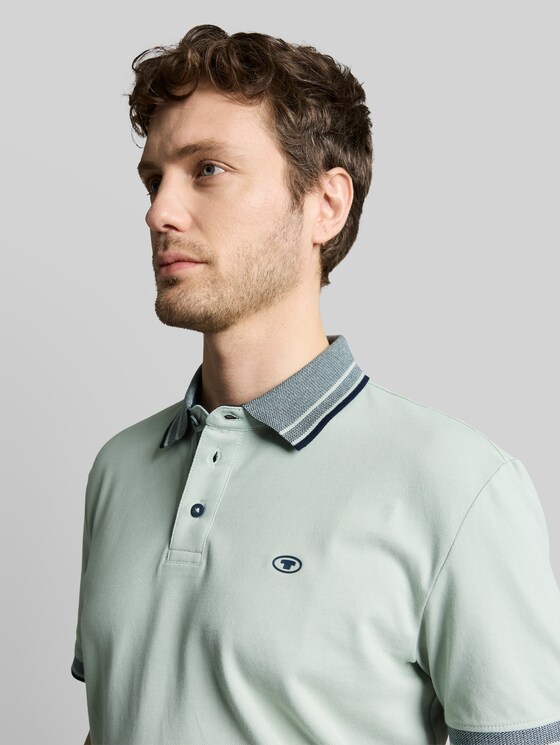 Piqué polo shirt with logo print - soft greyish green