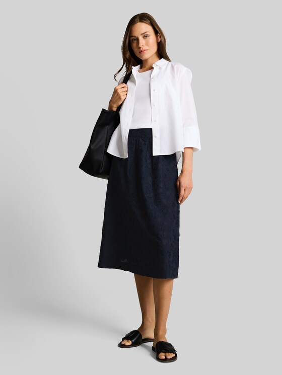 High-waisted midi skirt with embroidery - sky captain blue