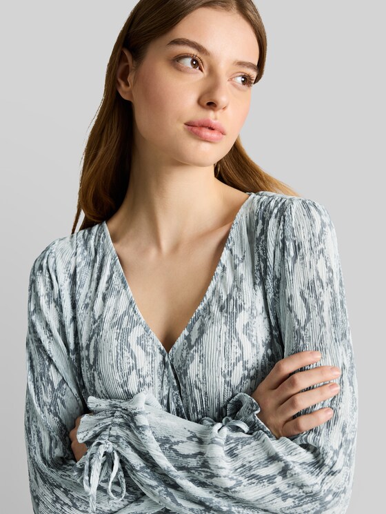 Crinkle wrap blouse with snake print - faded snake print