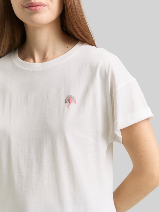 T-shirt with embroidery - Soft Clear White