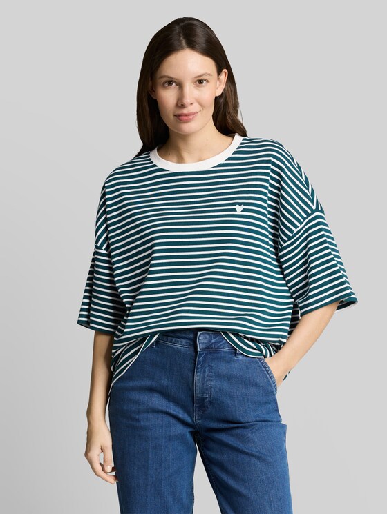 Oversize T-shirt with stripe pattern - meadow green offwhite stripe