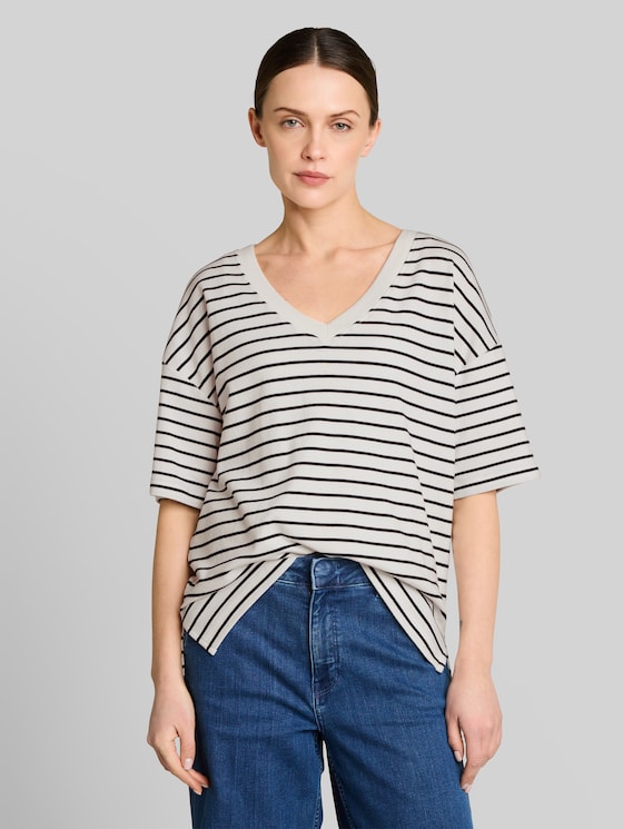 Oversize T-shirt with stripe pattern - white navy irregular stripe