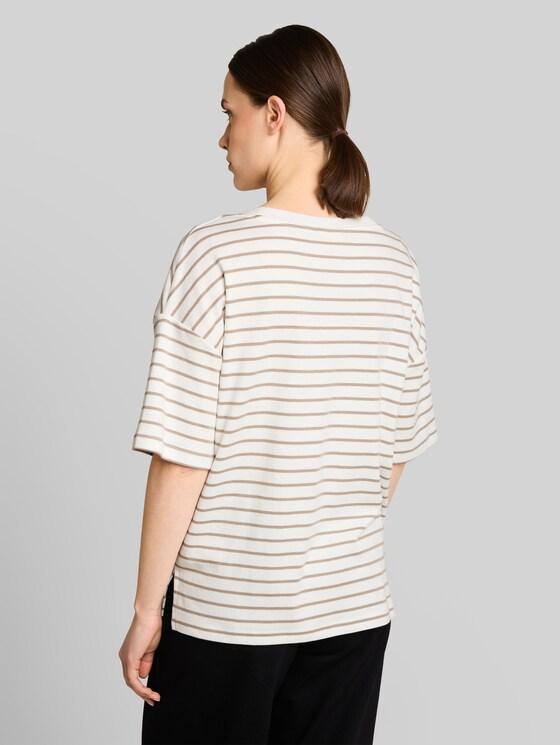 Oversize T-shirt with stripe pattern - white beige irregular stripe