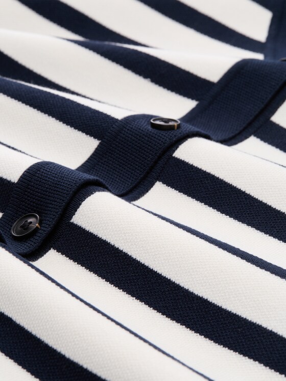 Plus Size - loose fit cardigan with striped pattern - white sky blue knit stripe