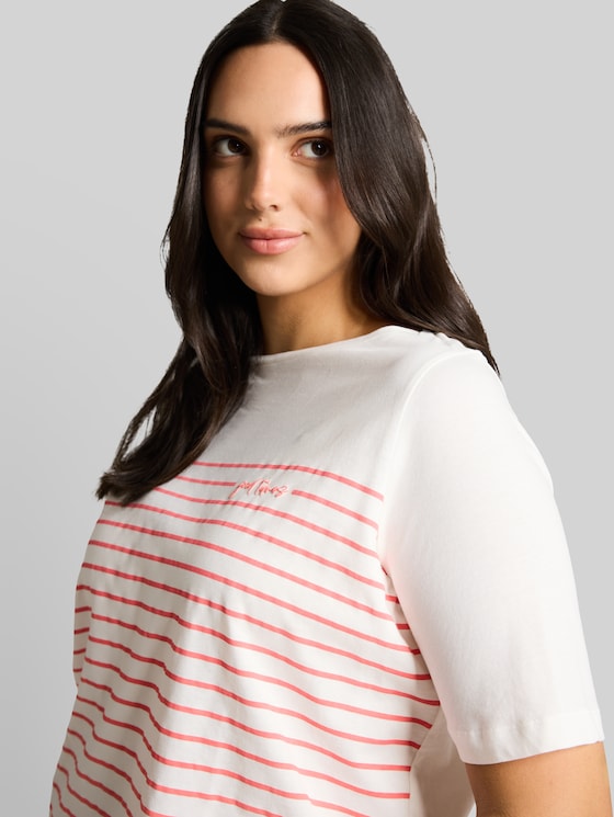 Plus Size - T-shirt with striped pattern - Whisper White