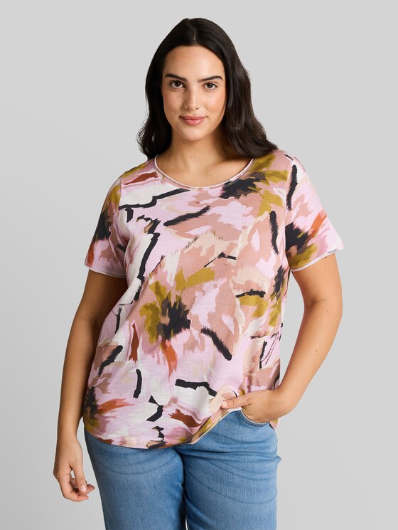 Plus Size - cotton T-shirt - big abstract flower print
