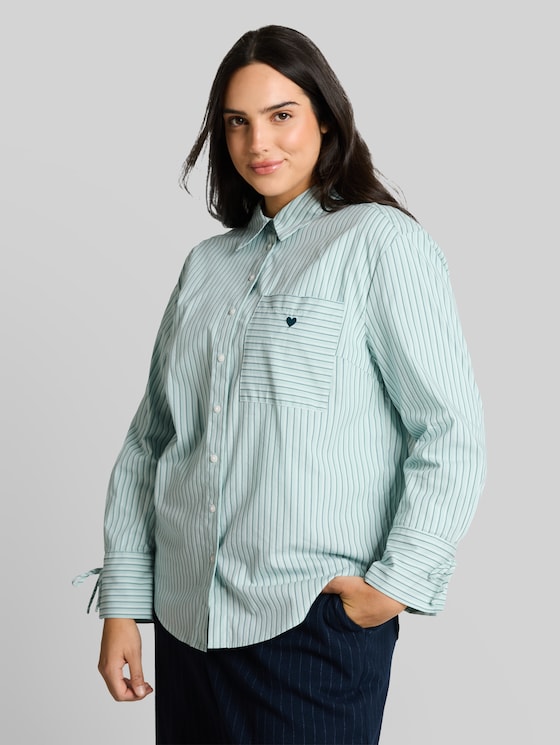 Plus Size – oversized shirt blouse with heart embroidery - blue haze irregular stripe