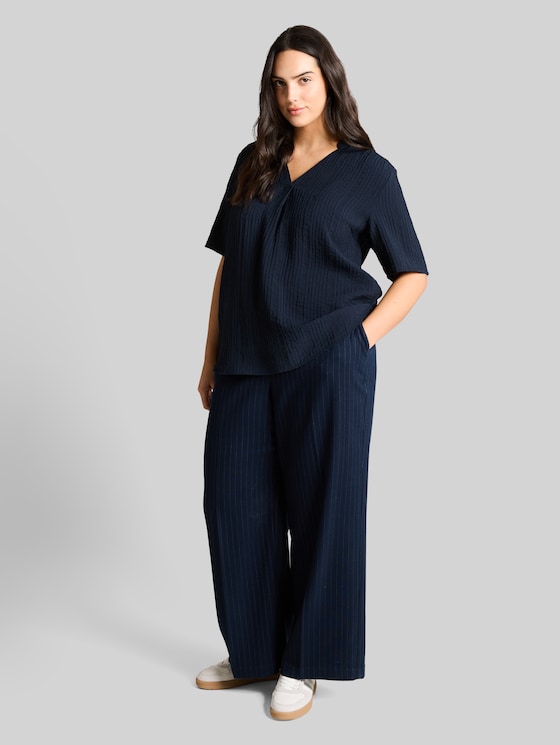 Plus Size - crinkle blouse with V-neck - sky captain blue