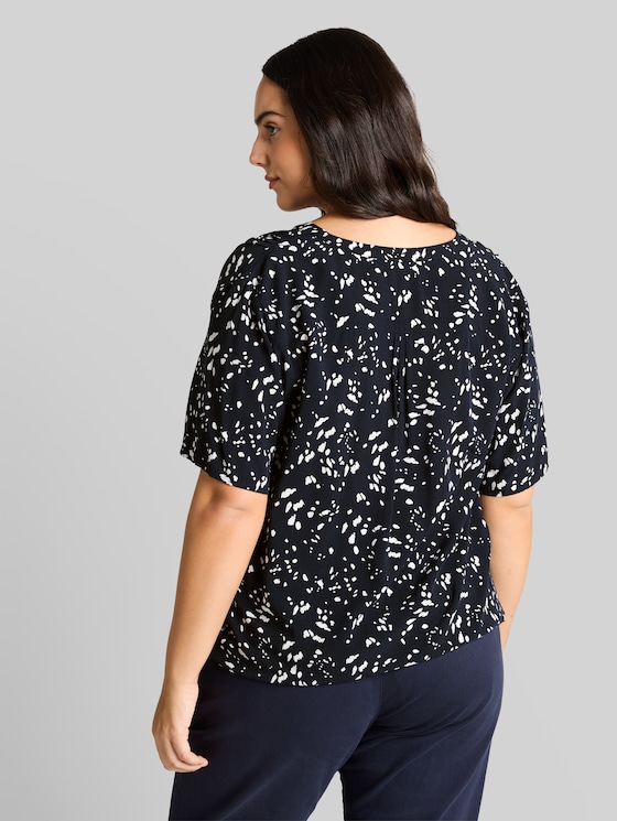 Plus Size – Patterned Blouse - navy dot