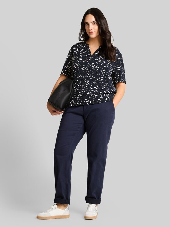 Plus Size – Patterned Blouse - navy dot