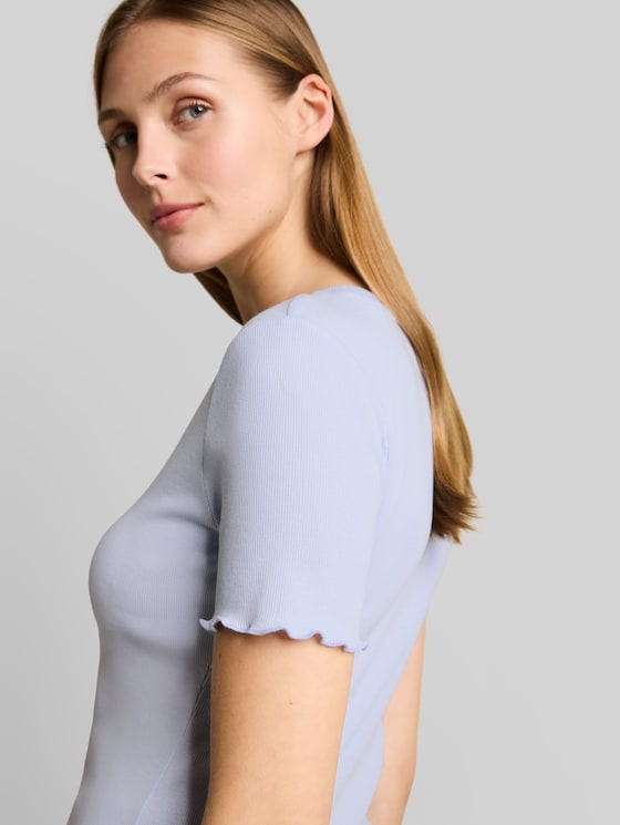 Slim-fit T-shirt with ribbed texture - mountain sky blue