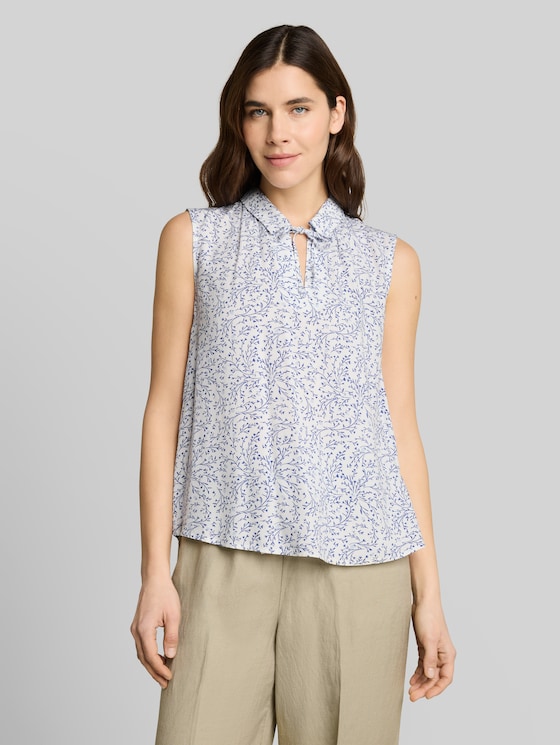 Blouse top with pattern - white small leaves design