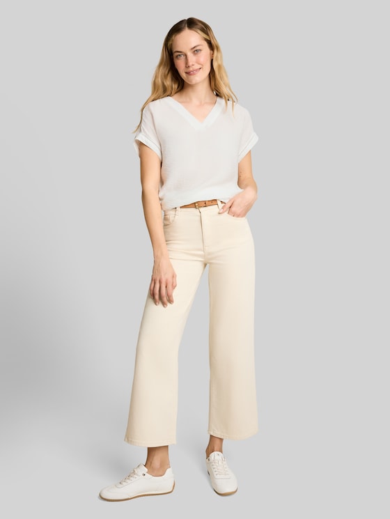 Loose-fit blouse with V-neck - Whisper White