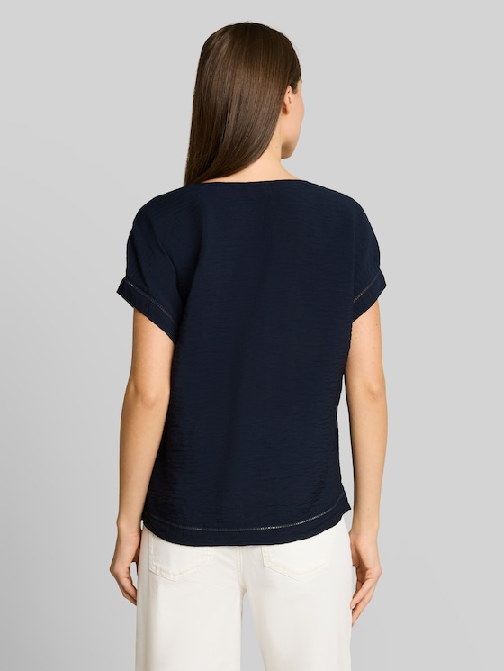Loose-fit blouse with V-neck - sky captain blue