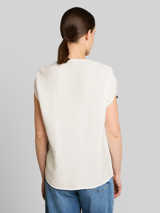 Blouse top with V-neck - Whisper White